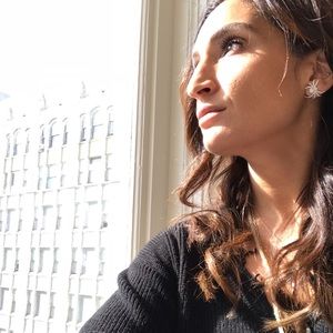 Meet your Posher, Samira